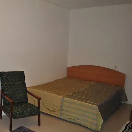 Апартаменти Comfort Arenda 4 Мінськ
